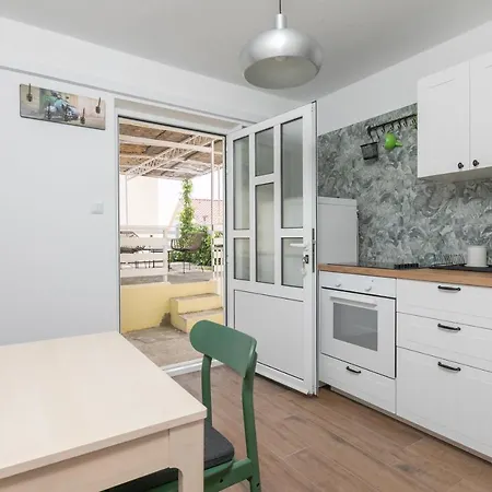 La Casa Di Nonno Milna (Hvar)